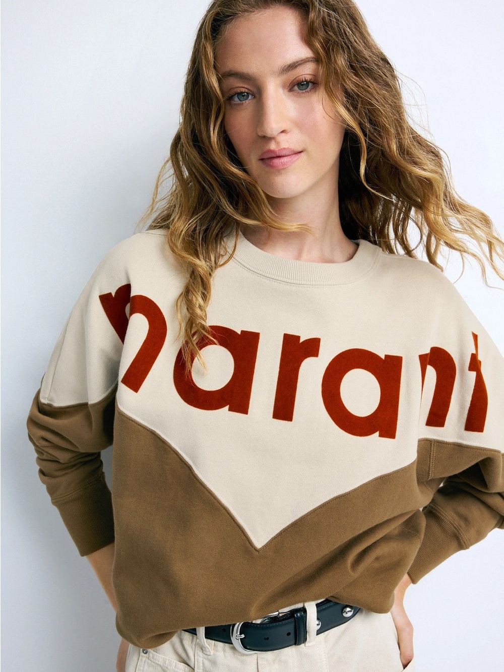 Isabel Marant Etoile Houston Sweatshirt
Women’s Two-Tone Beige & cream size US 6